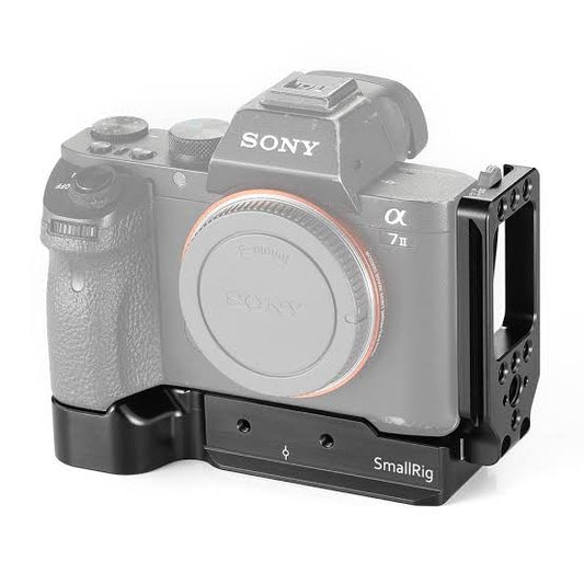 Quick-Release L-Bracket for Sony A7III | Aluminum L-Grip with Arca-Swiss Plate, Cable Friendly, 170-190g